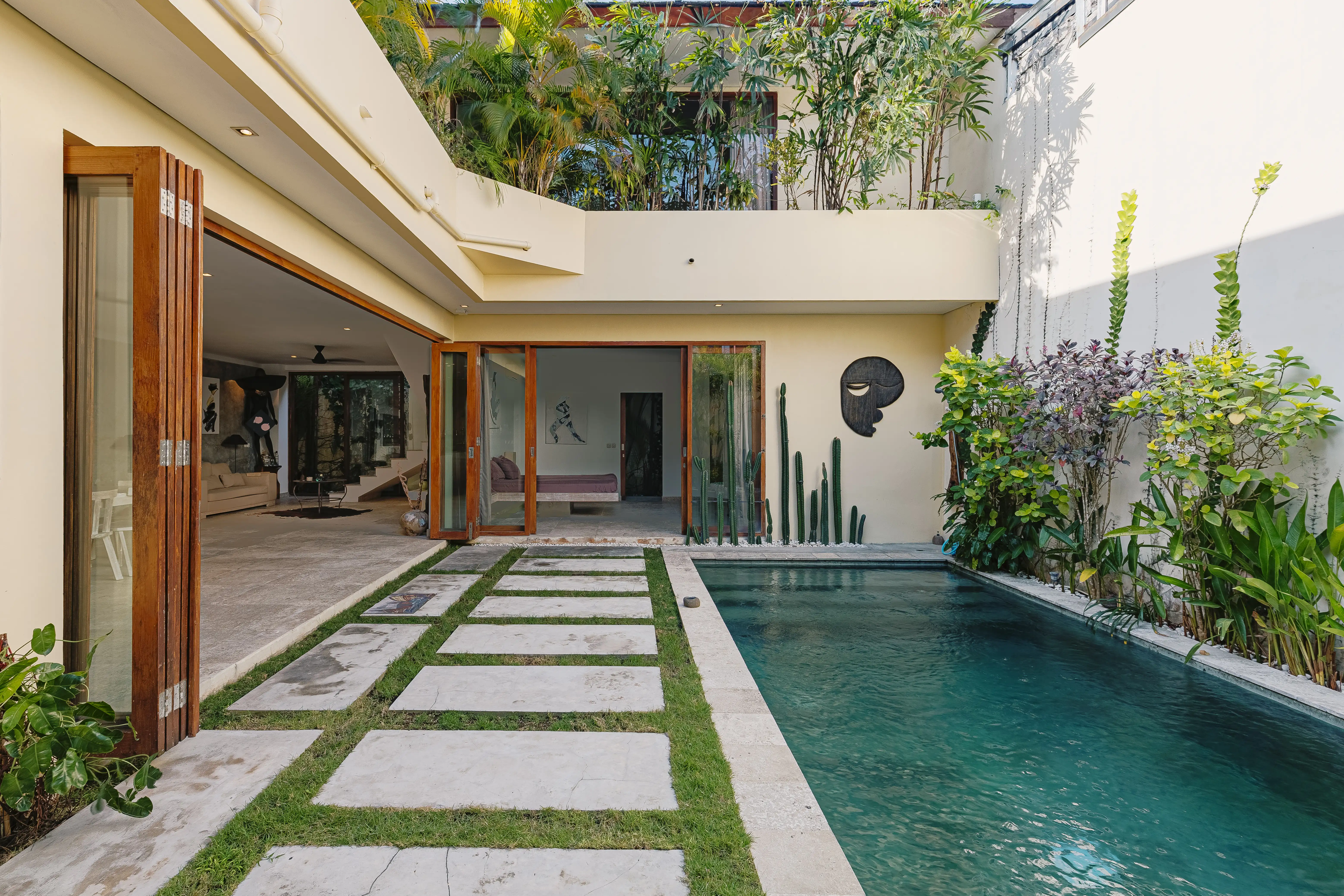 Villa 300m² in Indonesia, Canggu. Priced at 380000$ rent photo-27