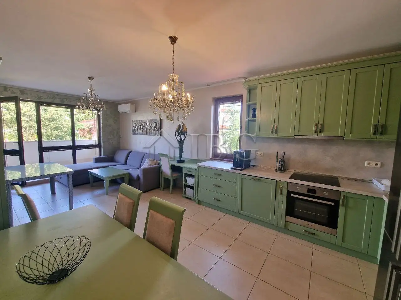 Flat 135m² in Bulgaria, Nessebar. Priced at 245000€ rent photo-3