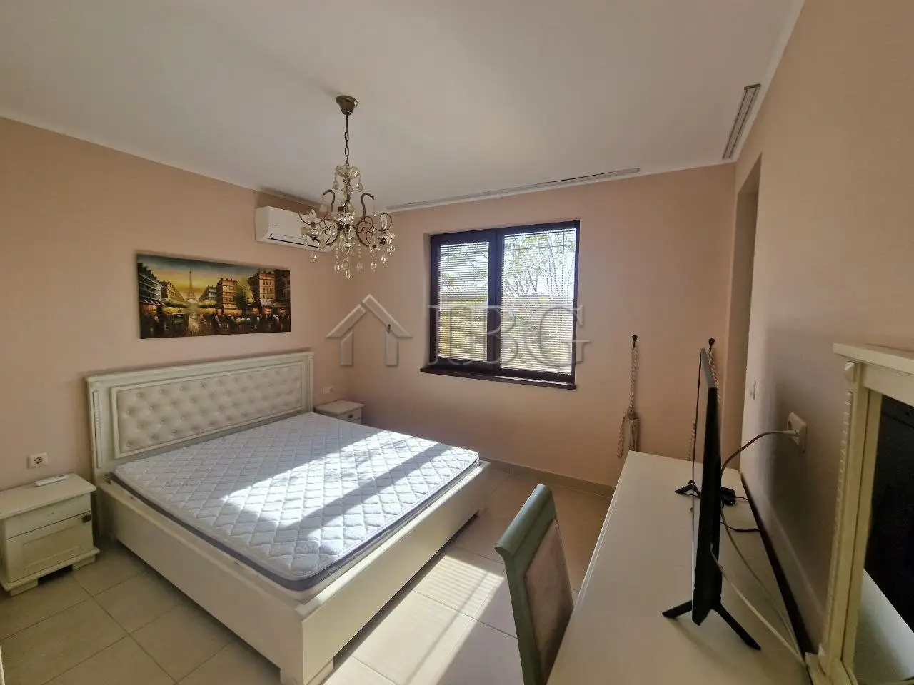 Flat 135m² in Bulgaria, Nessebar. Priced at 245000€ rent photo-15