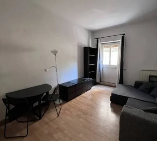 Flat 40m² in Italy, Rome. Priced at 120254£ rent photo-1