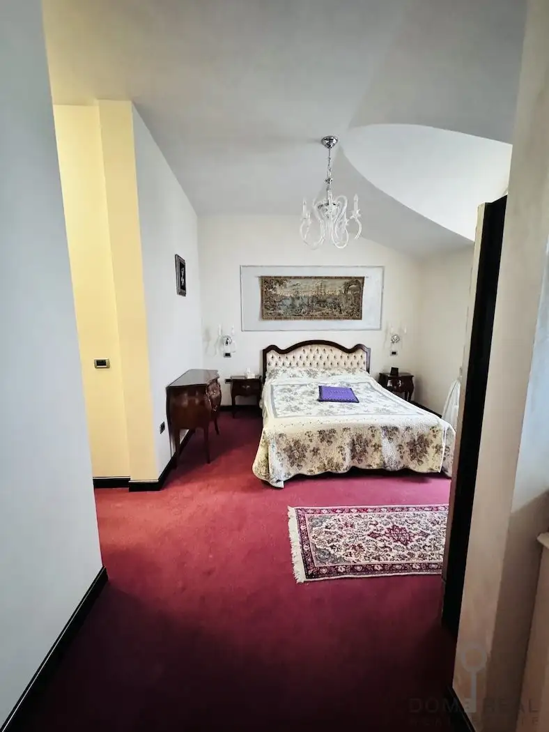 Flat 199m² in Slovenia, Piran. Priced at 990000€ rent photo-12