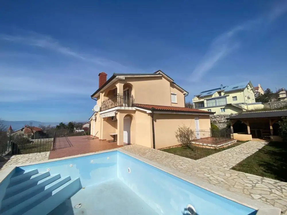 Villa 180m² in Croatia, Kraljevica. Priced at 625000€ rent photo-9
