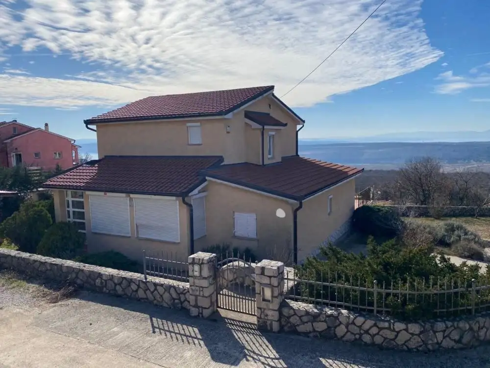 Villa 180m² in Croatia, Kraljevica. Priced at 625000€ rent photo-15