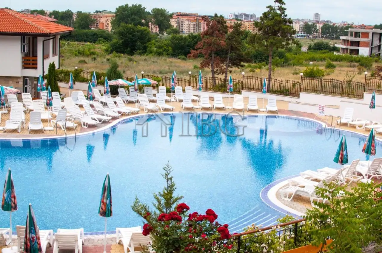 Flat 66m² in Bulgaria, Sunny Beach. Priced at 78800€ rent photo-12