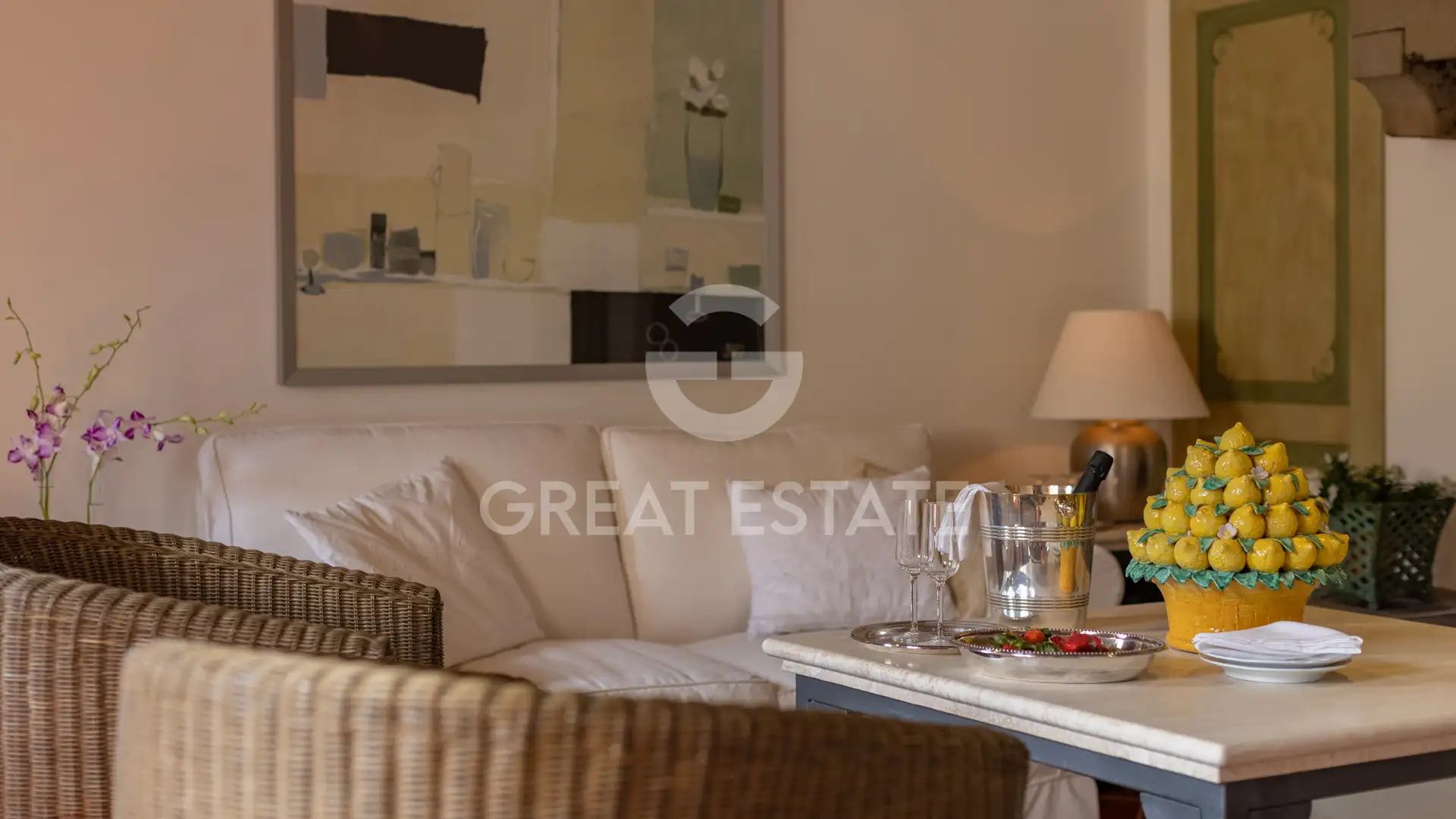 House 1569m² in Italy, Arezzo. Priced at 1980000€ rent photo-8