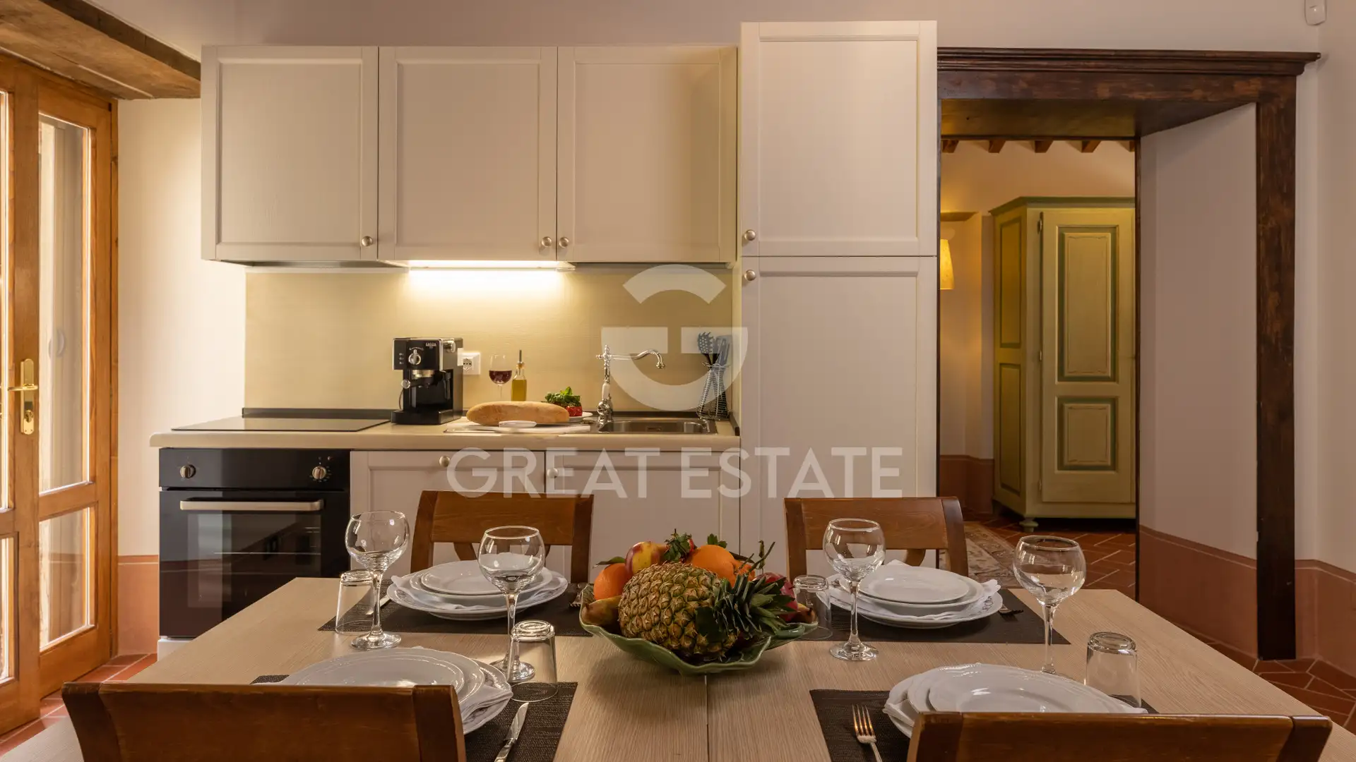 House 1569m² in Italy, Arezzo. Priced at 1980000€ rent photo-11