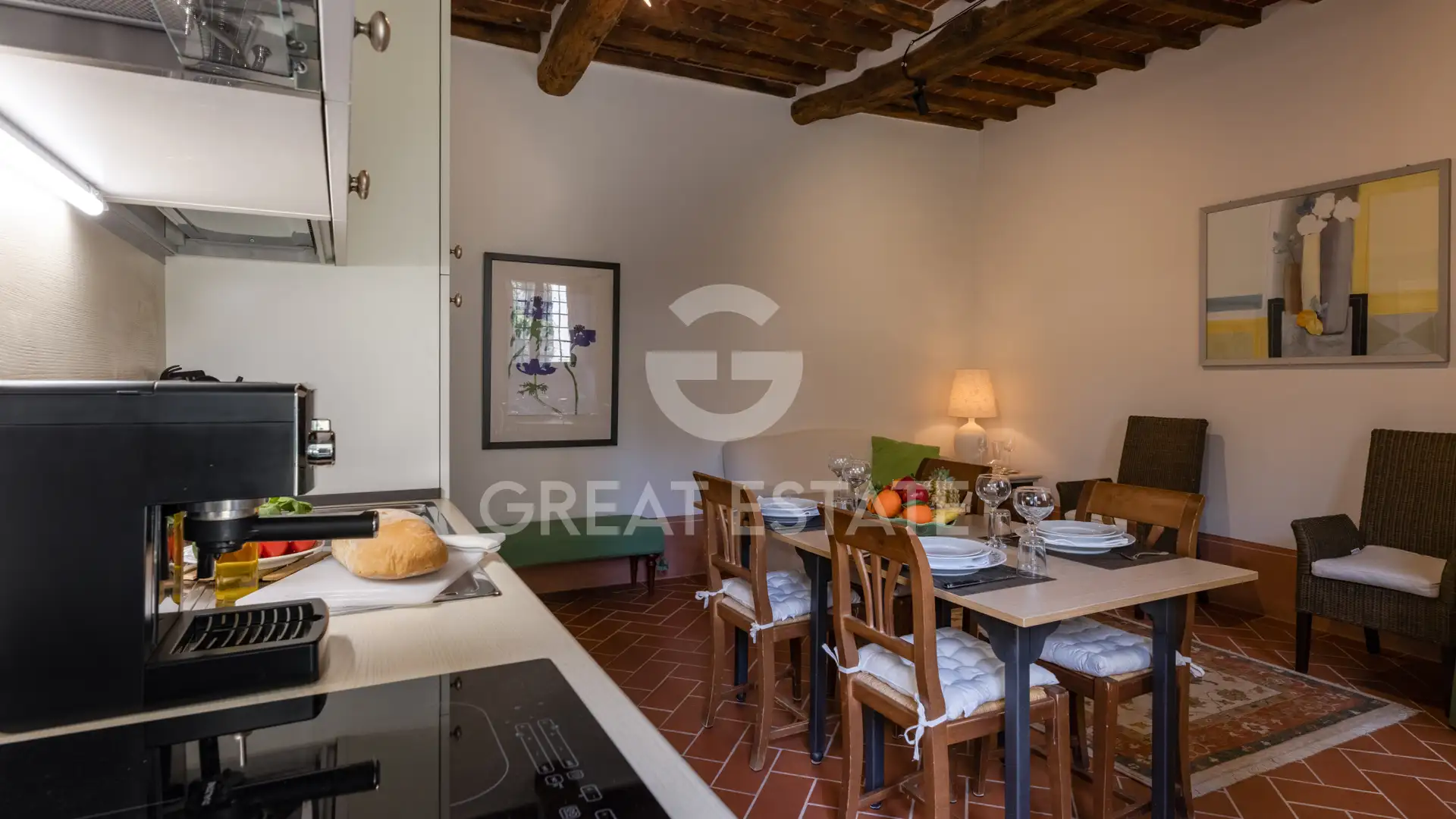 House 1569m² in Italy, Arezzo. Priced at 1980000€ rent photo-12