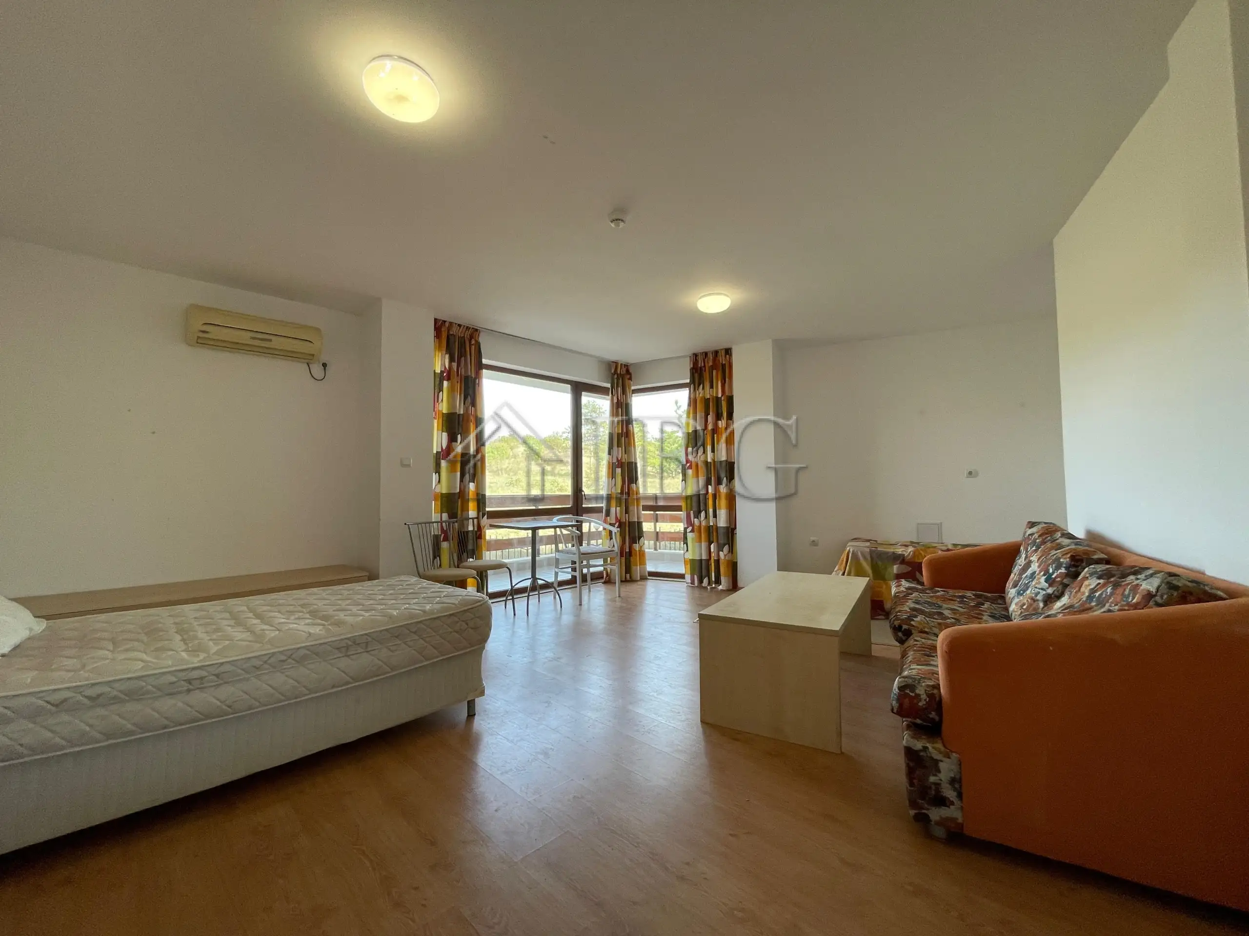 Flat 105m² in Bulgaria, Sunny Beach. Priced at 149350€ rent photo-2