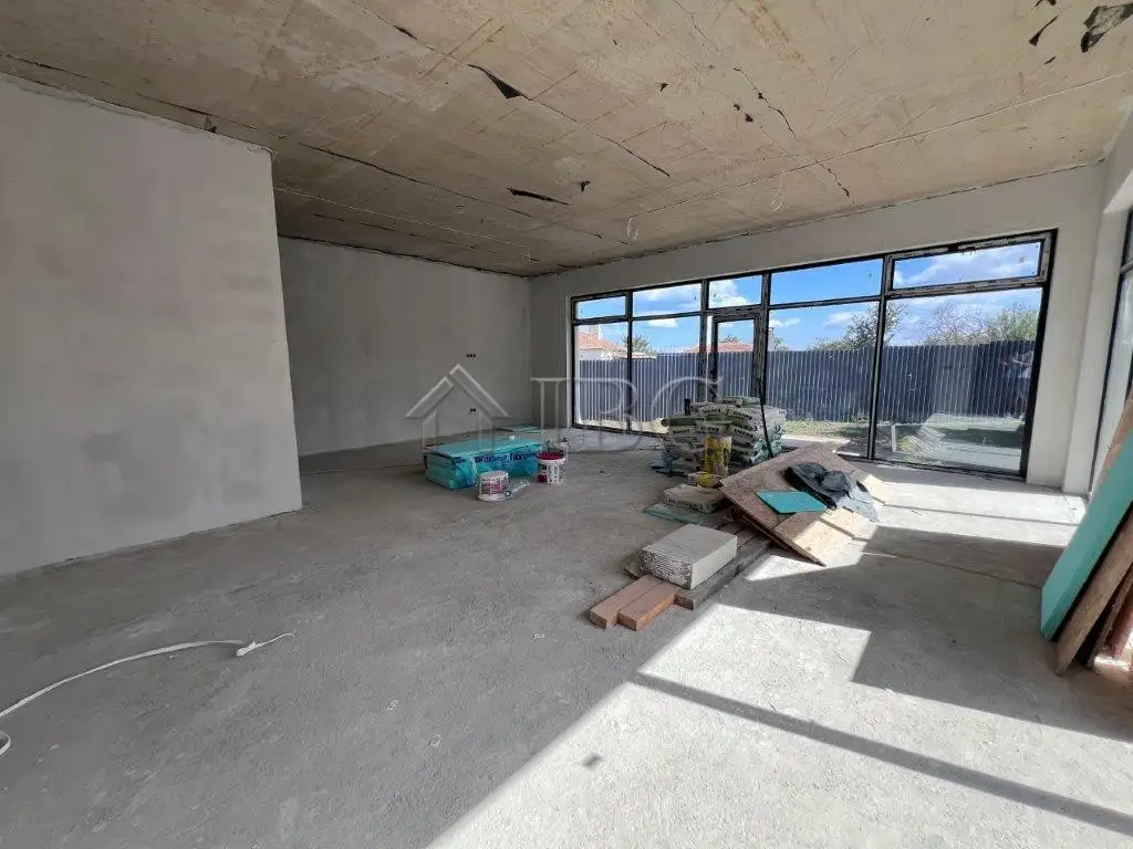 House 265m² in Bulgaria, Alexandrovo. Priced at 250000€ rent photo-12