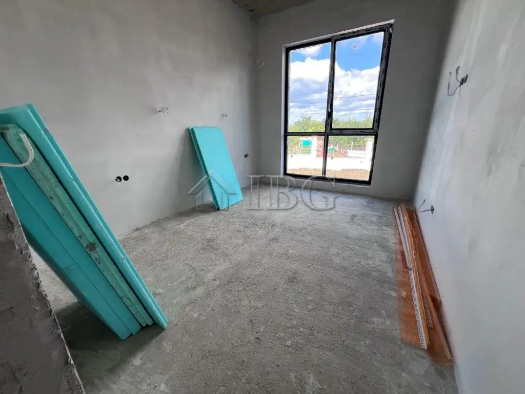 House 265m² in Bulgaria, Alexandrovo. Priced at 250000€ rent photo-18
