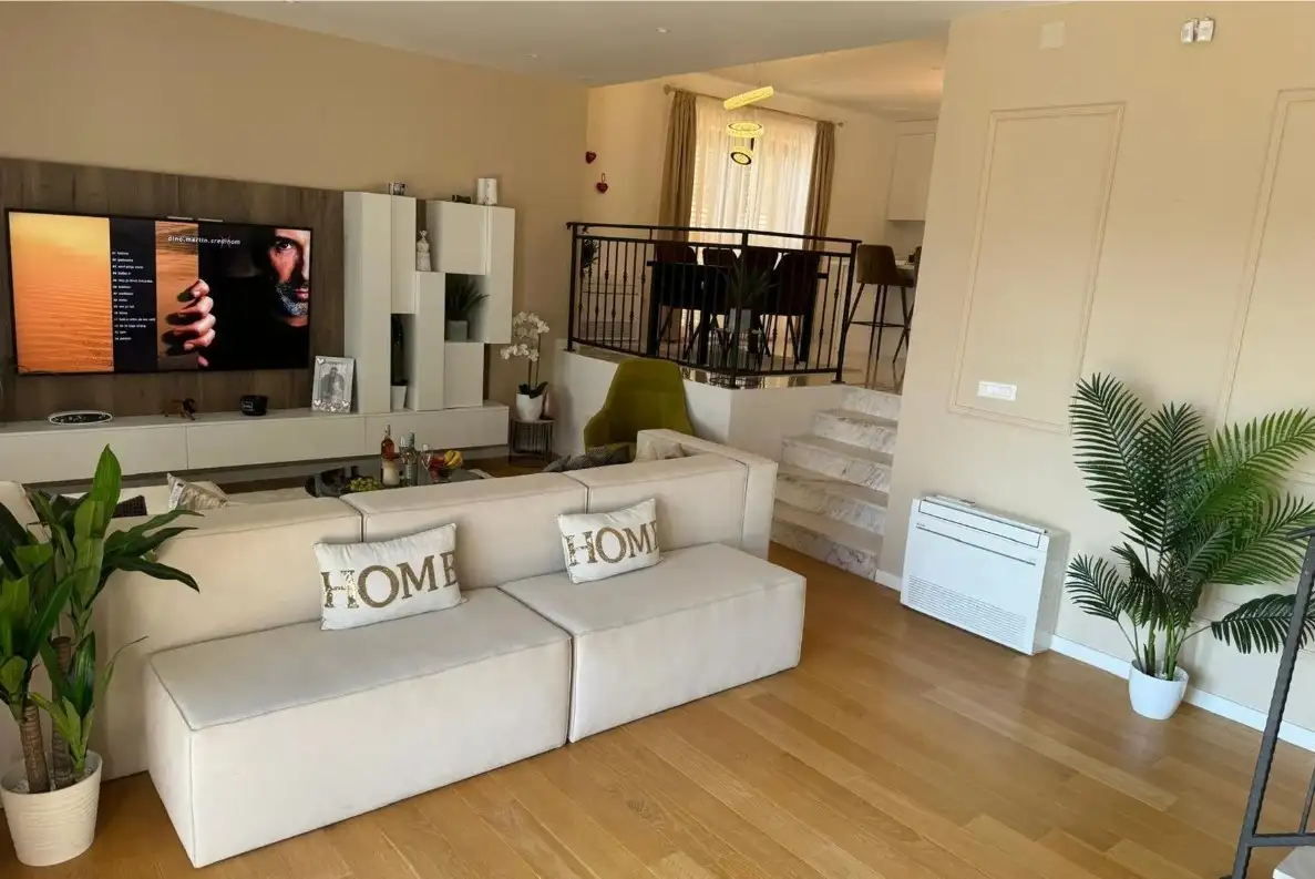 Villa 400m² in Croatia, Crikvenica. Priced at 3600000€ rent photo-16