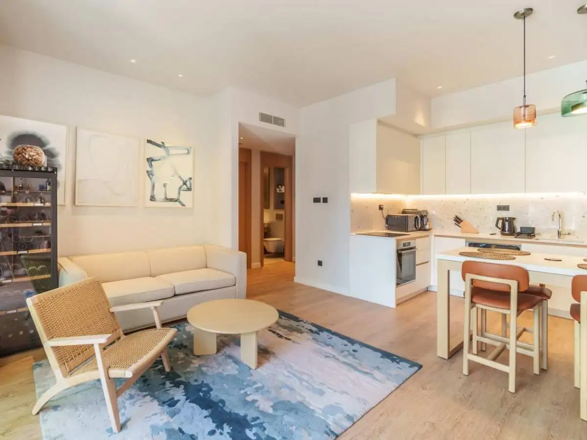 Flat 55m² in Montenegro, Porto Montenegro. Priced at 500000€ rent photo-9