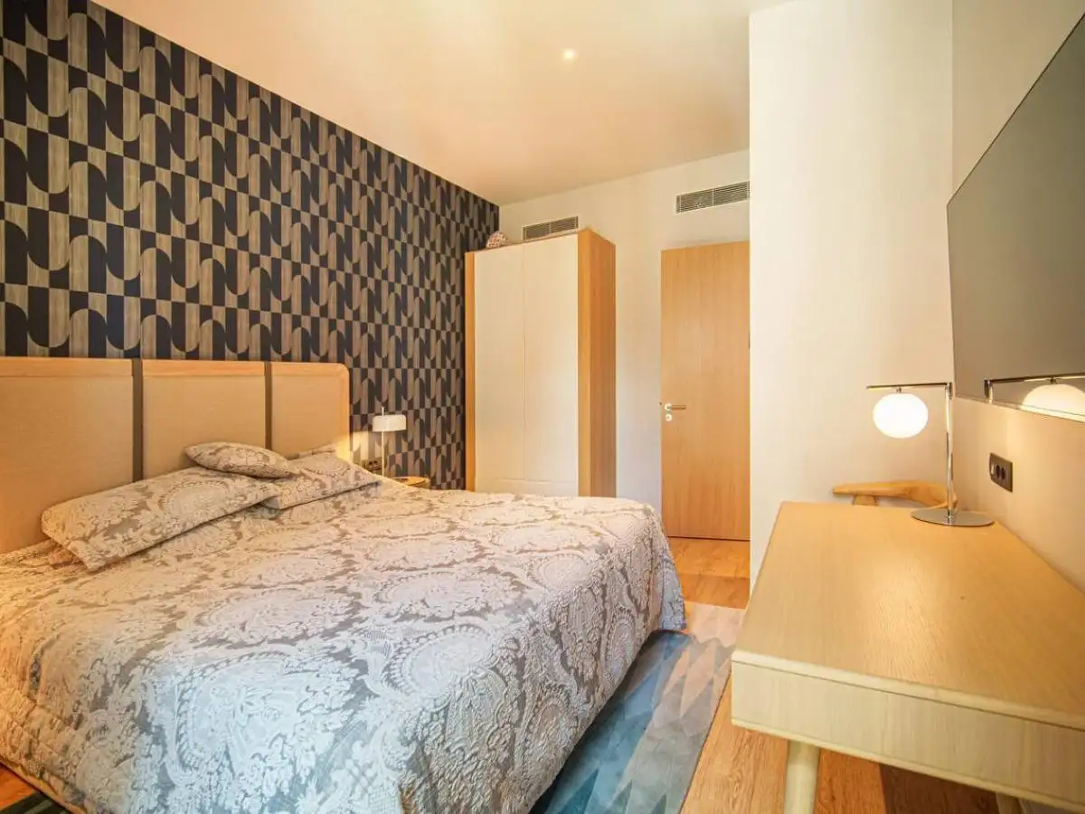 Flat 55m² in Montenegro, Porto Montenegro. Priced at 500000€ rent photo-21