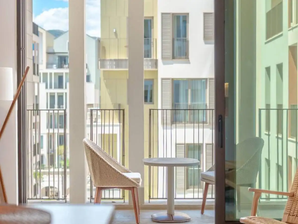 Flat 55m² in Montenegro, Porto Montenegro. Priced at 500000€ rent photo-23