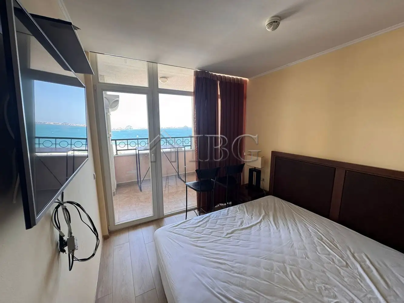 Flat 88m² in Bulgaria, Pomorie. Priced at 120000€ rent photo-8