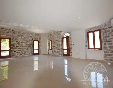 Buy in Montenegro for 630000€