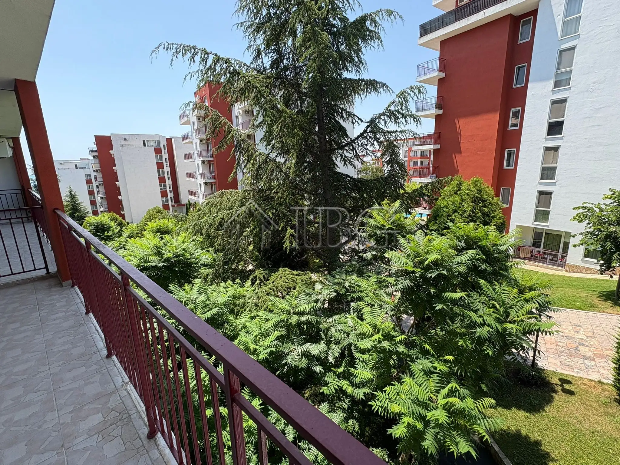Flat 70m² in Bulgaria, Burgas. Priced at 94000€ rent photo-9
