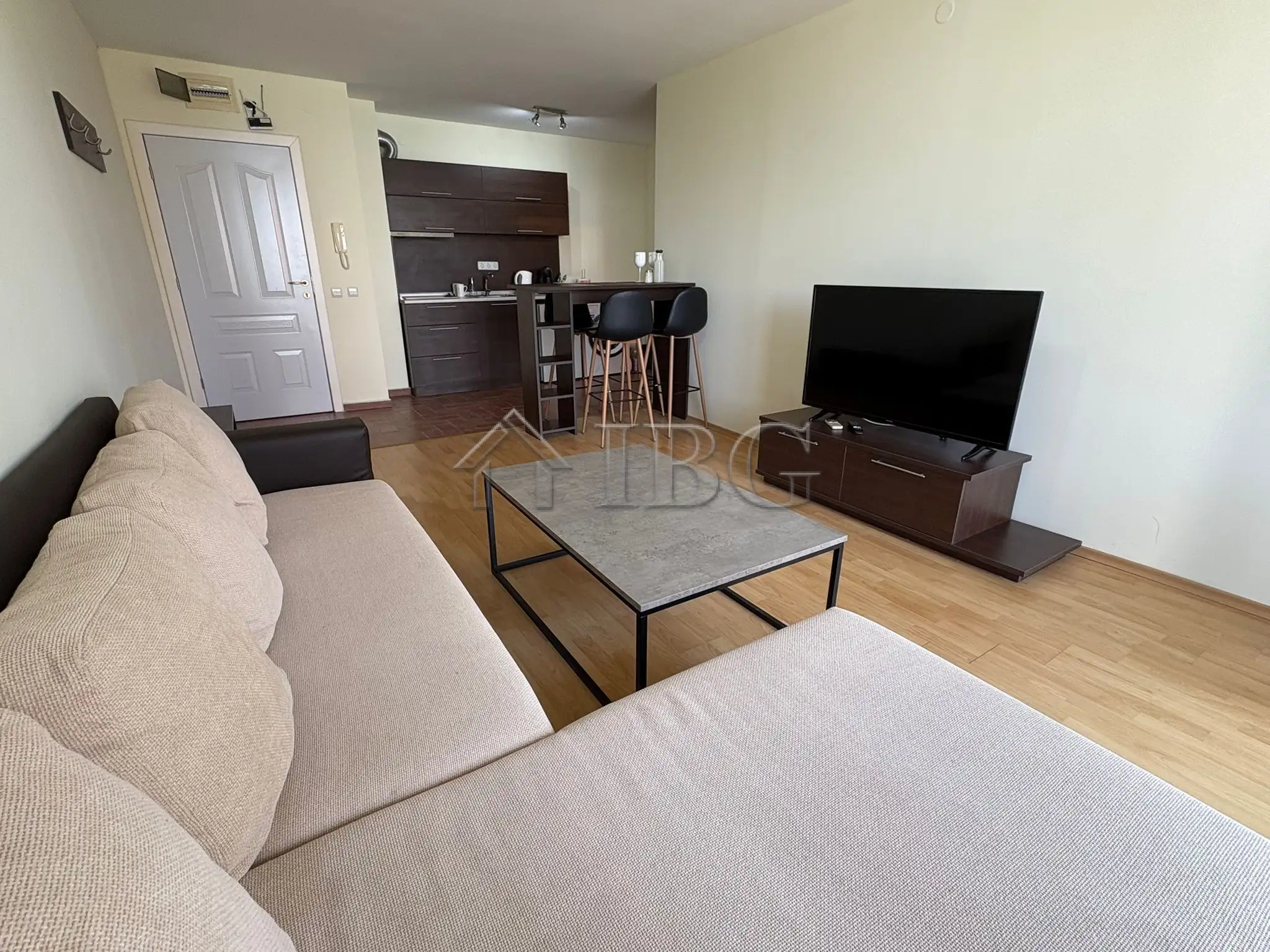 Flat 70m² in Bulgaria, Burgas. Priced at 94000€ rent photo-16