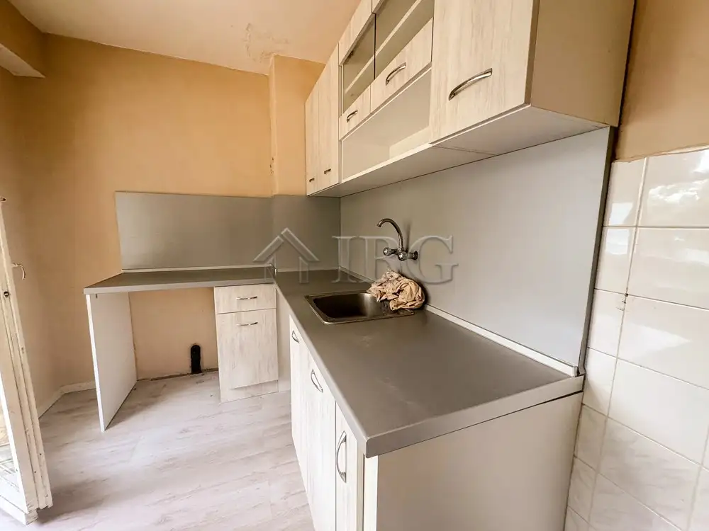 Flat 37m² in Bulgaria, Ruse. Priced at 44000€ rent photo-2