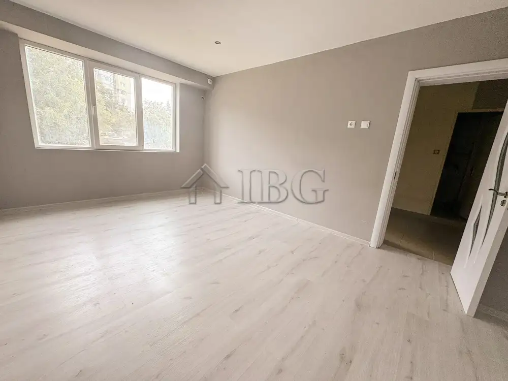 Flat 37m² in Bulgaria, Ruse. Priced at 44000€ rent photo-8