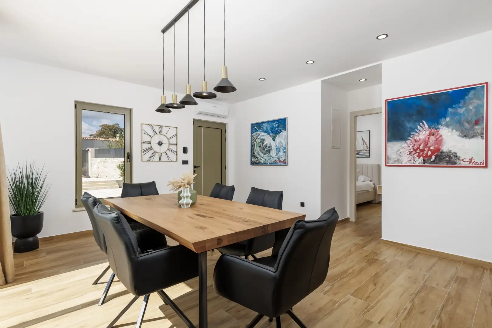 Villa 135m² in Croatia, Kanfanar. Priced at 540000€ rent photo-13