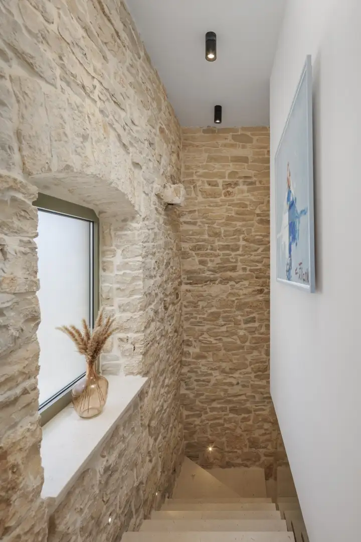 Villa 135m² in Croatia, Kanfanar. Priced at 540000€ rent photo-21