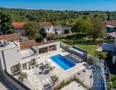 Buy in Croatia for 540000€