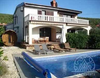 Buy in Croatia for 830000€