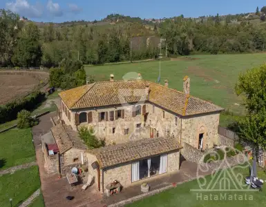 Buy in Italy for 1350000€