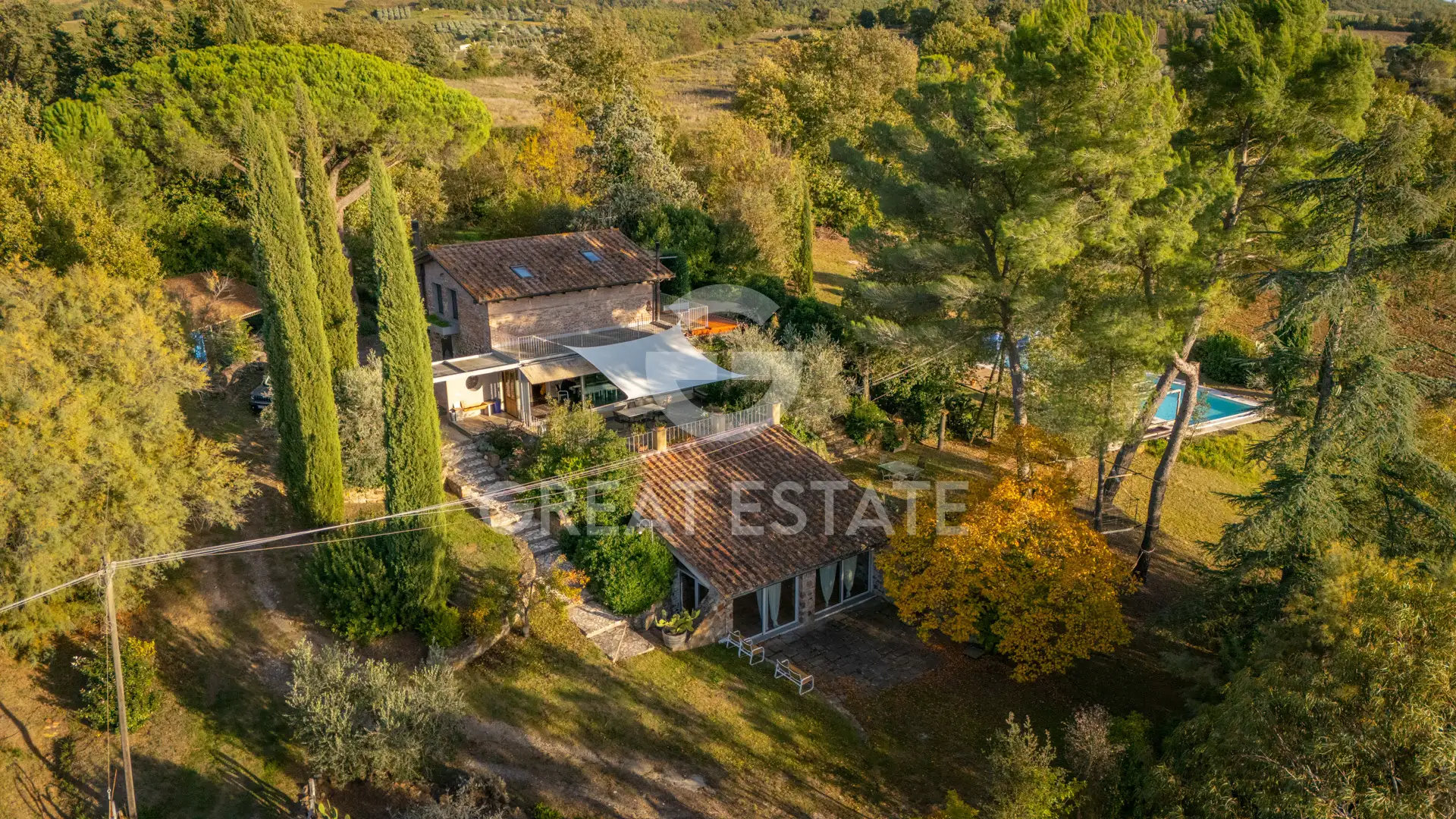 House 600m² in Italy, Grosseto. Priced at 750000€ rent photo-3