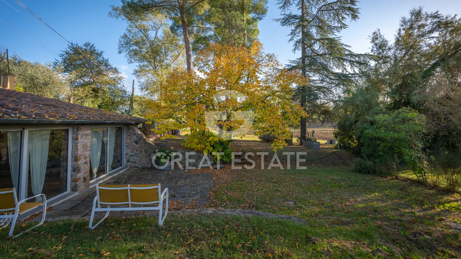 House 600m² in Italy, Grosseto. Priced at 750000€ rent photo-11