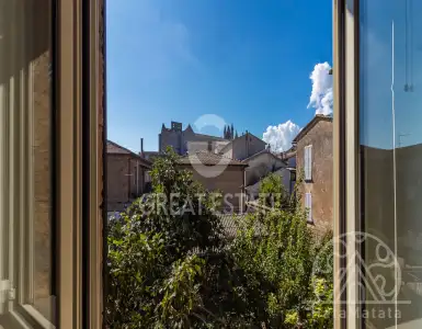 Buy in Italy for 300000€