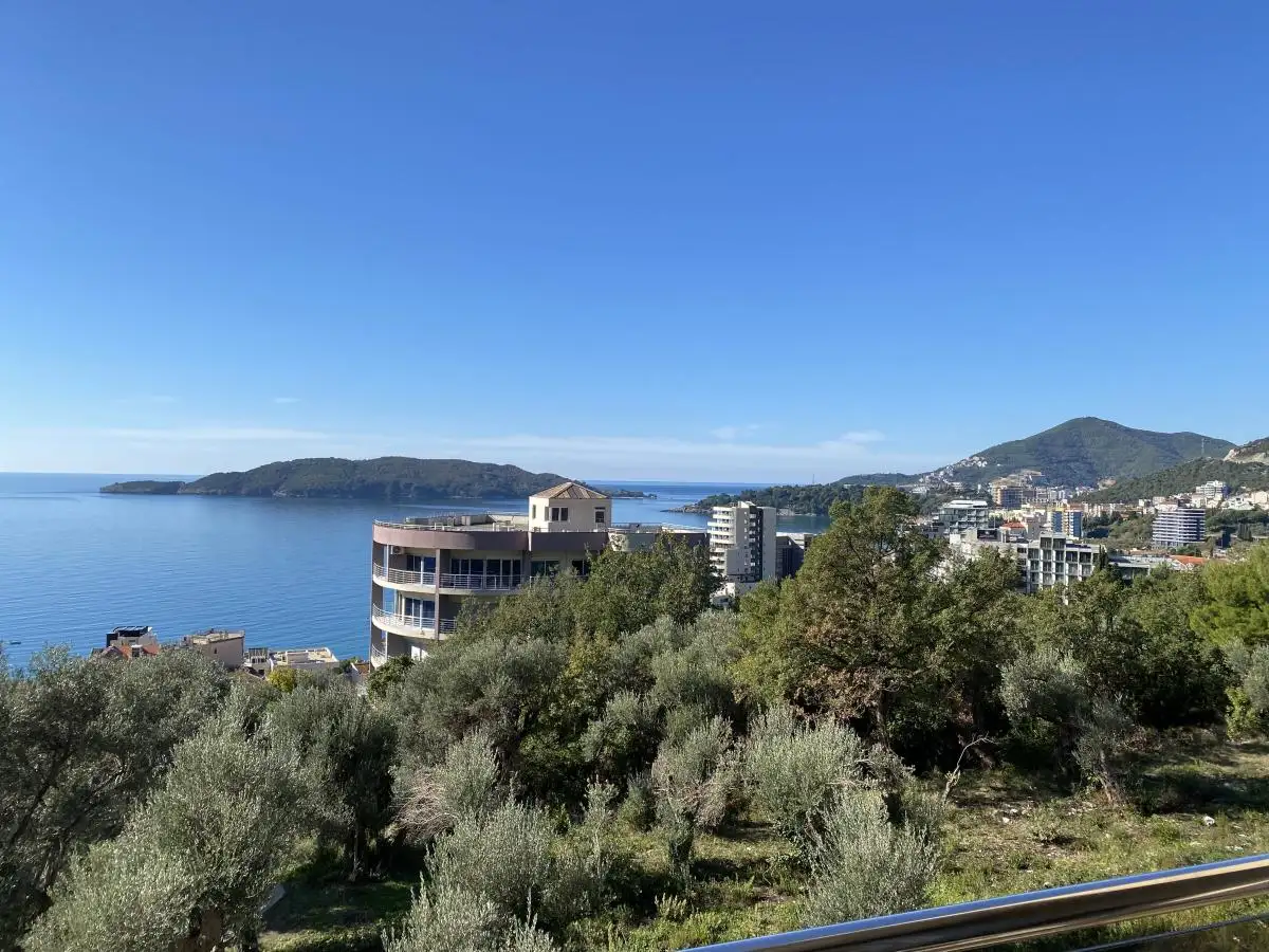 Flat 65m² in Montenegro, Becici. Priced at 180000€ rent photo-1