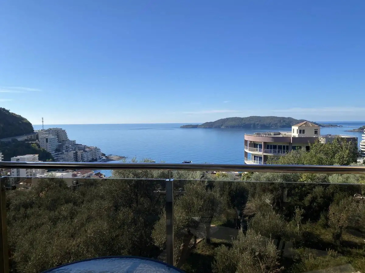 Flat 65m² in Montenegro, Becici. Priced at 180000€ rent photo-7