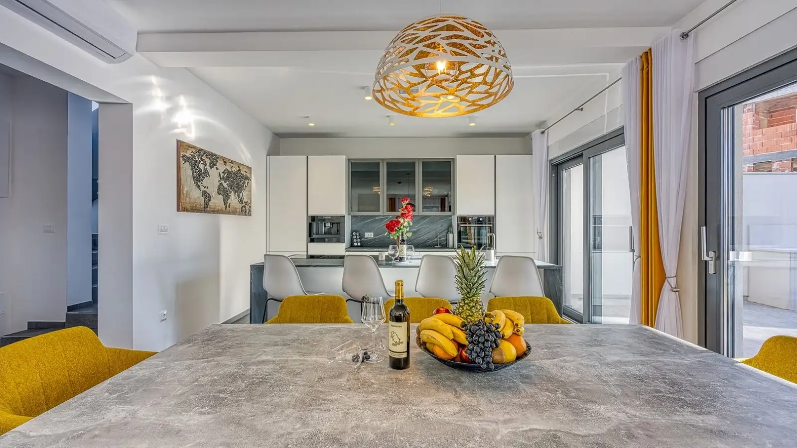 Villa 260m² in Croatia, Vabriga. Priced at 950000€ rent photo-5