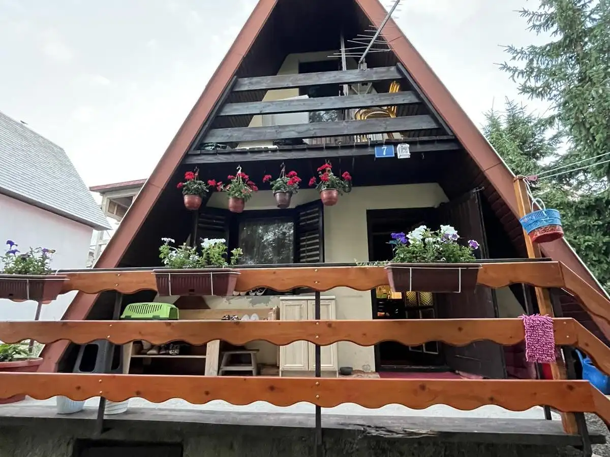 House 510m² in Montenegro, Zabljak. Priced at 85000€ rent photo-1