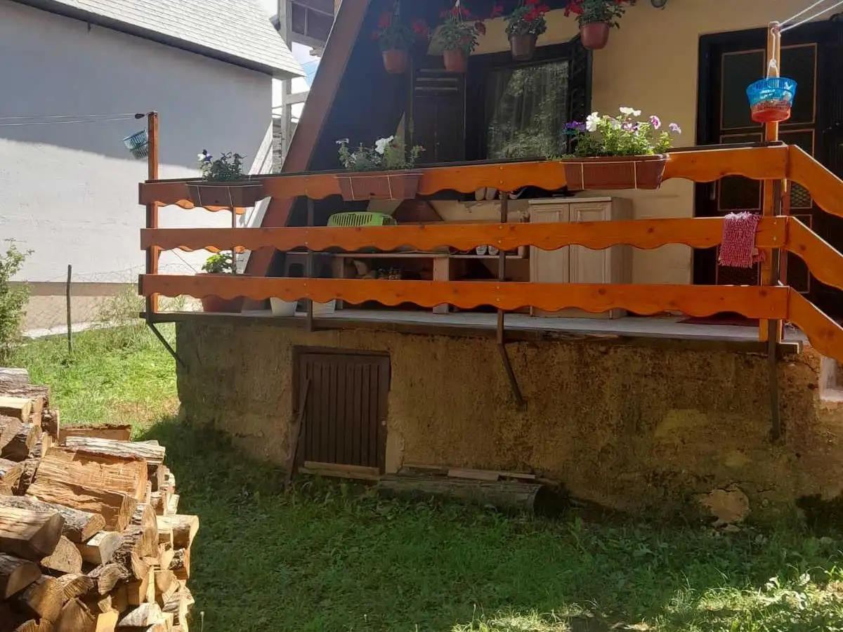 House 510m² in Montenegro, Zabljak. Priced at 85000€ rent photo-2