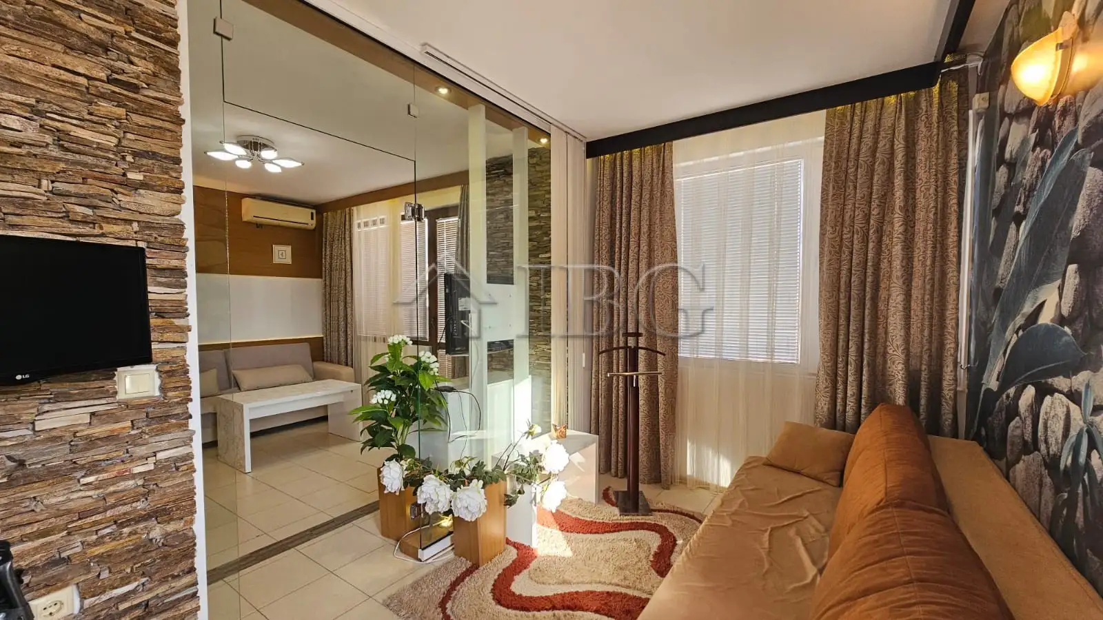 Flat 74m² in Bulgaria, Sunny Beach. Priced at 69500€ rent photo-8