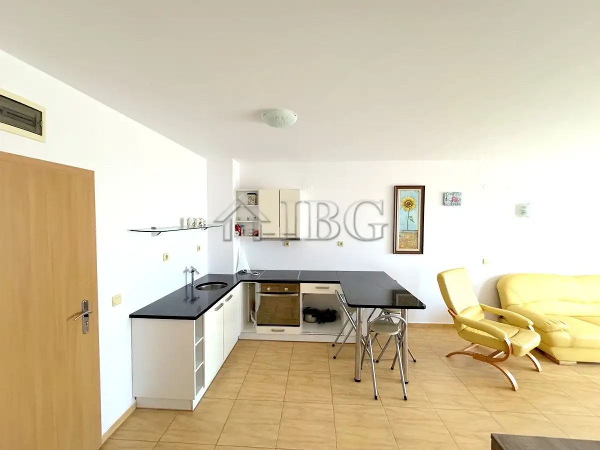Flat 67m² in Bulgaria, Sunny Beach. Priced at 114990€ rent photo-13