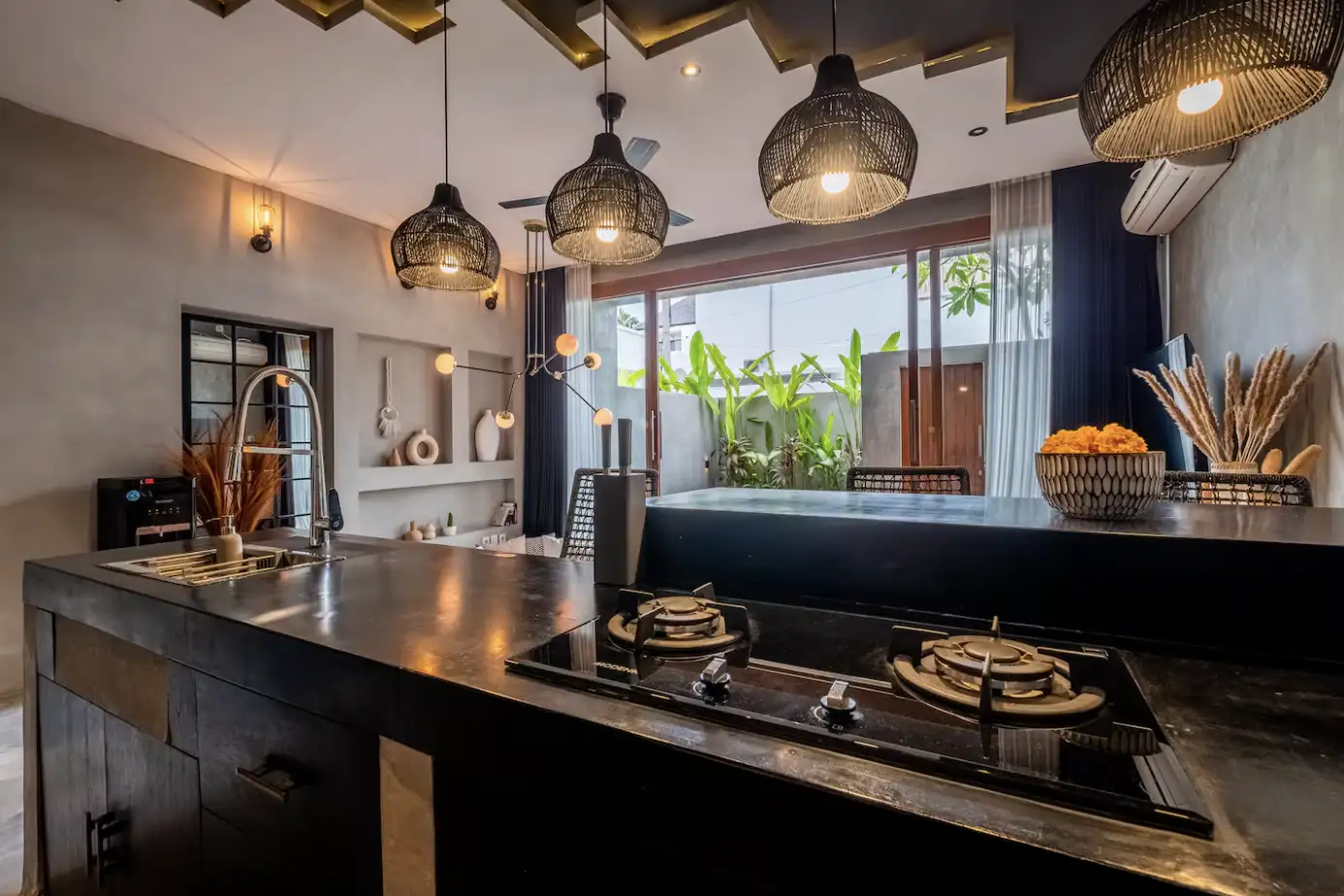 Villa 150m² in Indonesia, Canggu. Priced at 25000$ rent photo-13