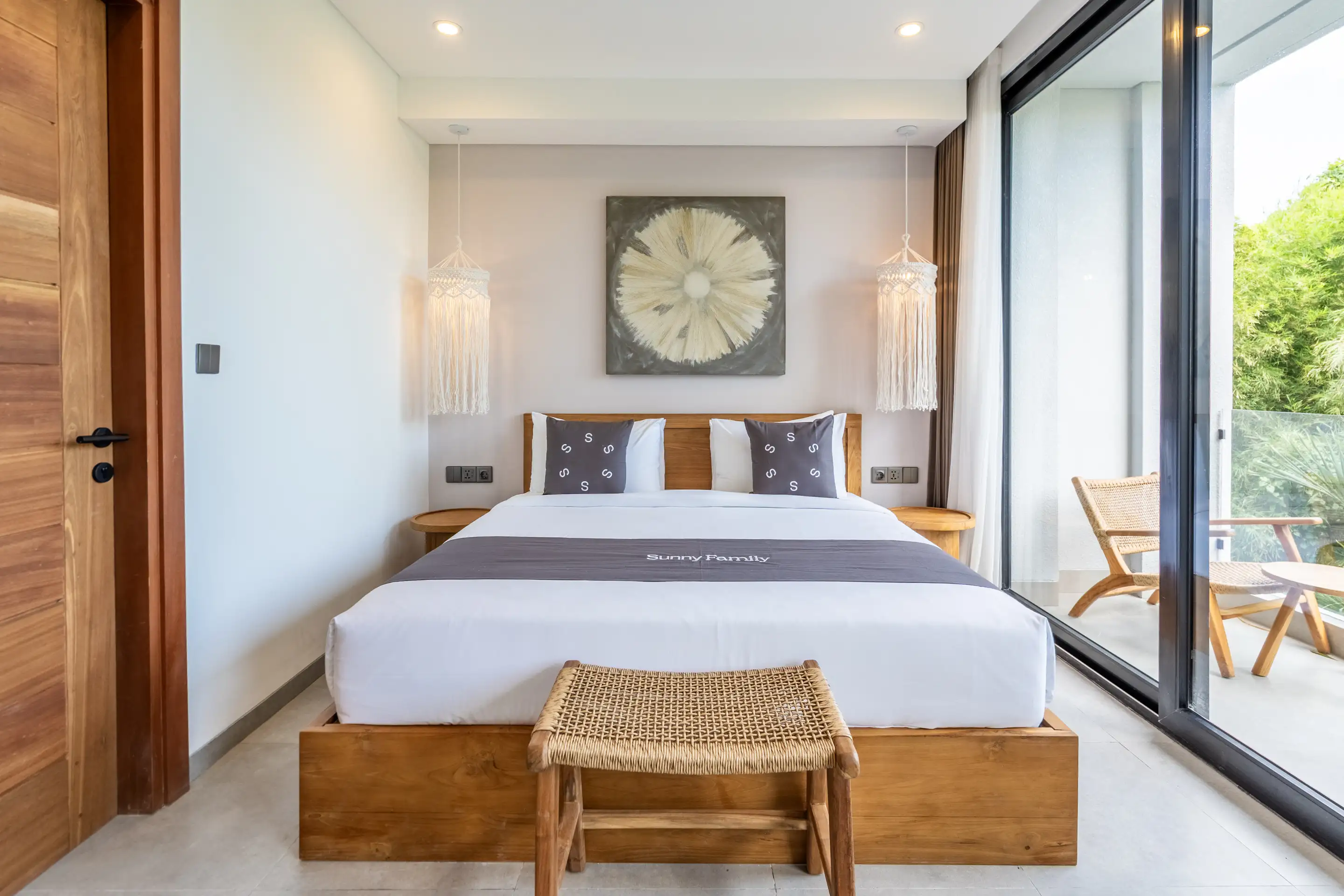 Flat 40m² in Indonesia, Canggu. Priced at 155000$ rent photo-9