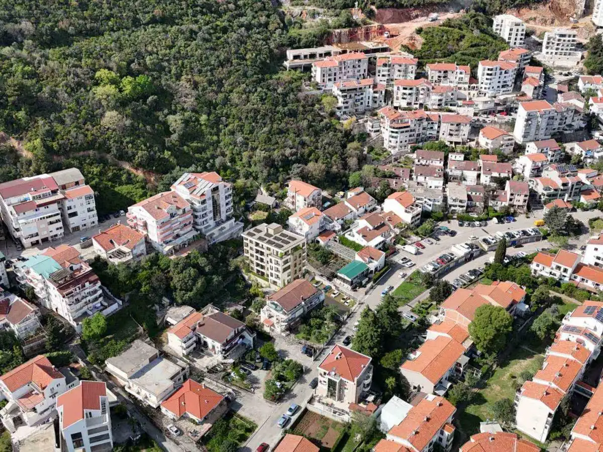 Flat 68m² in Montenegro, Budva. Priced at 279000€ rent photo-3