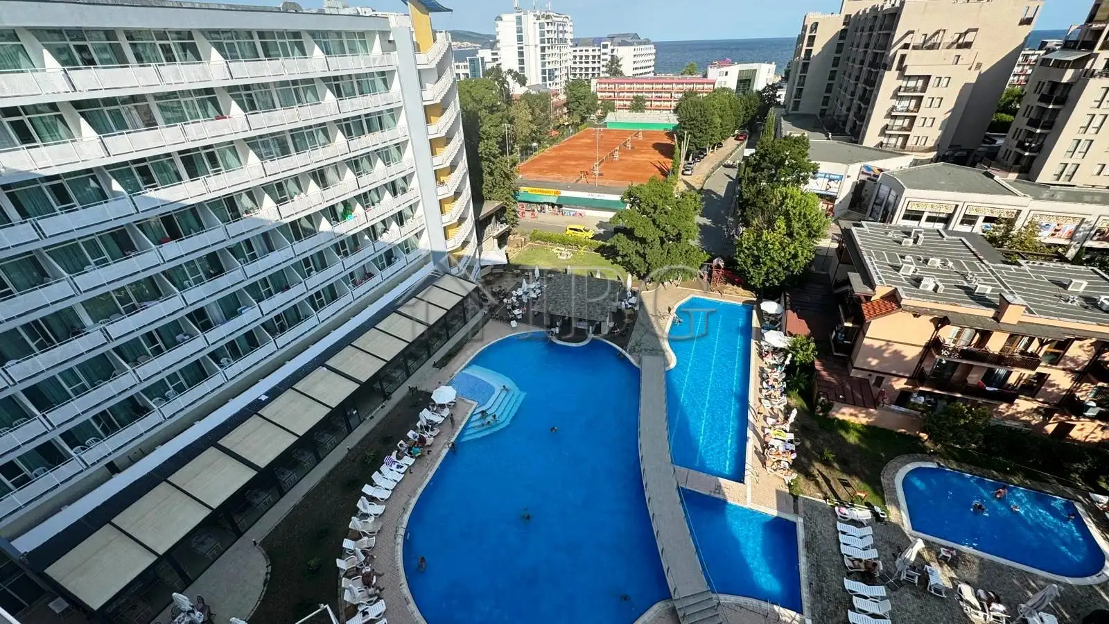 Flat 98m² in Bulgaria, Sunny Beach. Priced at 93000€ rent photo-2