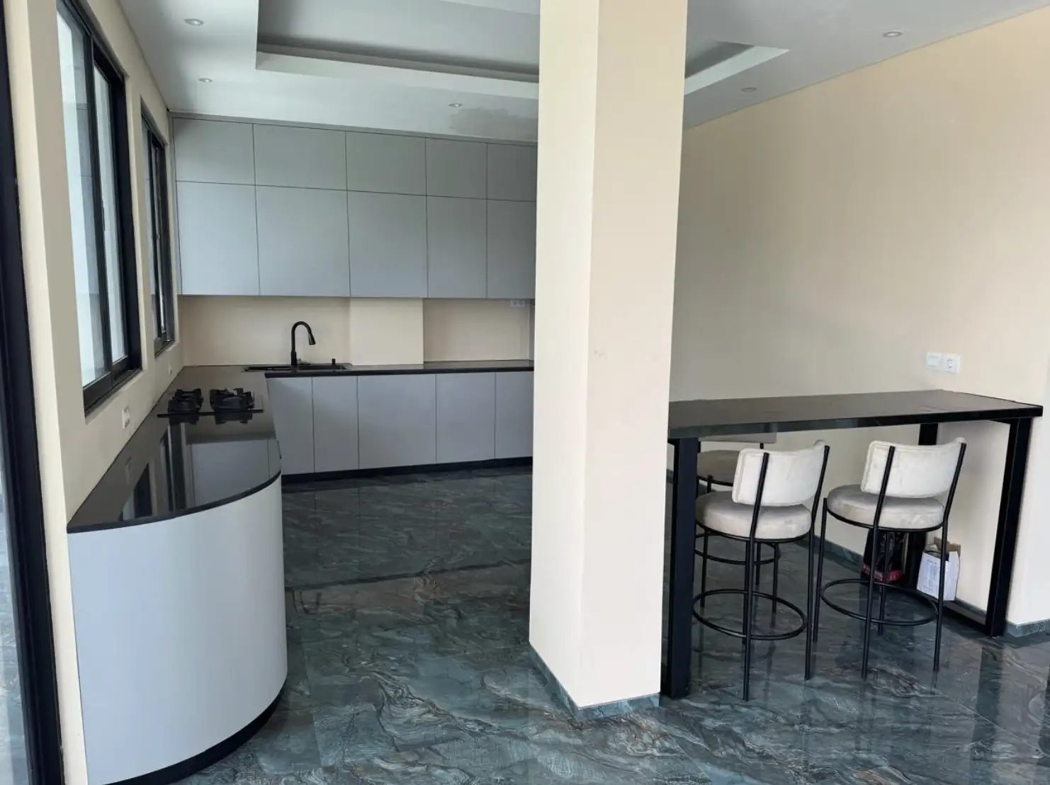Villa 528m² in Indonesia, Bukit. Priced at 410500$ rent photo-22