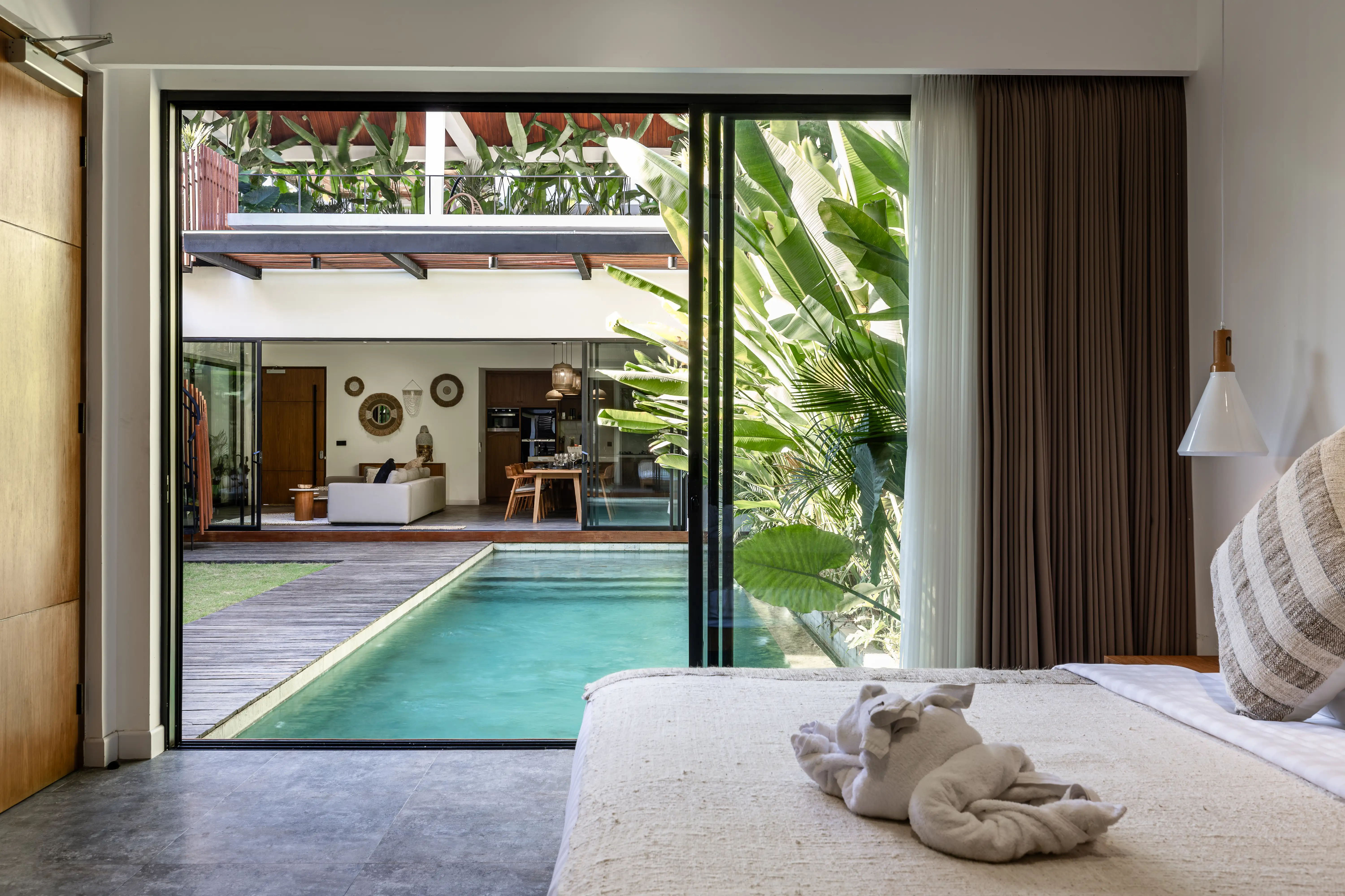 Villa 280m² in Indonesia, Canggu. Priced at 750000$ rent photo-11