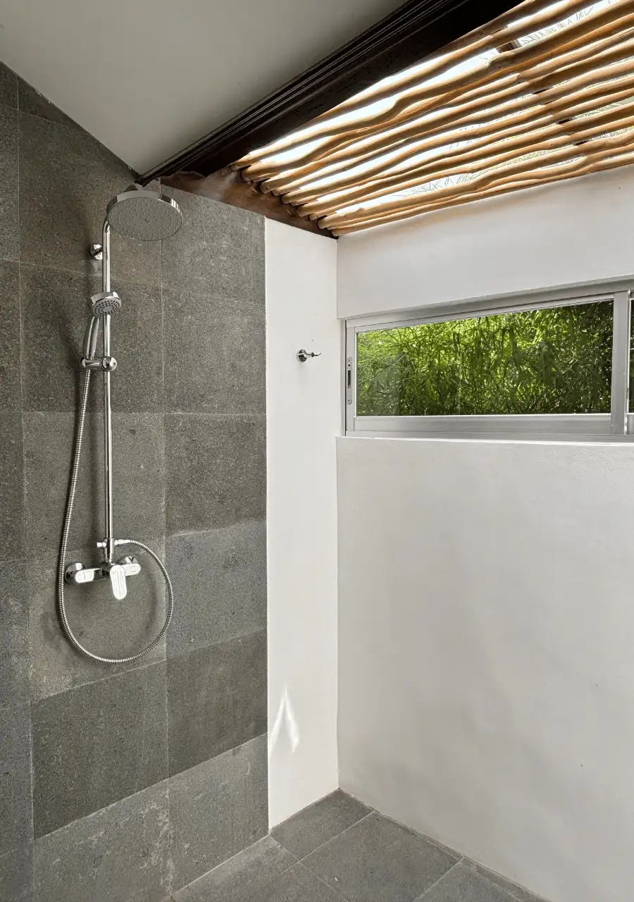 Villa 256m² in Indonesia, Seminyak. Priced at 20000$ rent photo-2