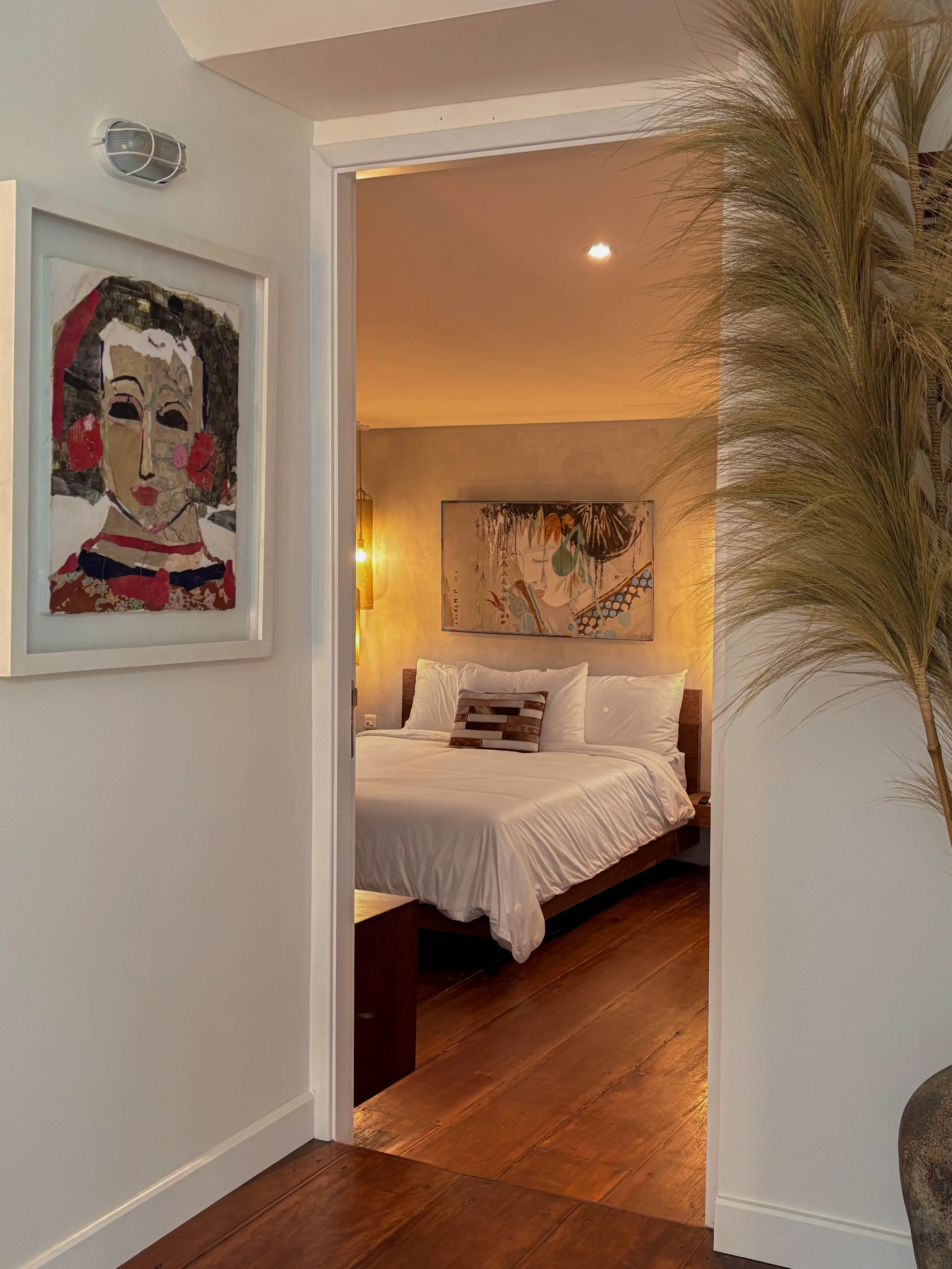 Villa 256m² in Indonesia, Seminyak. Priced at 20000$ rent photo-6