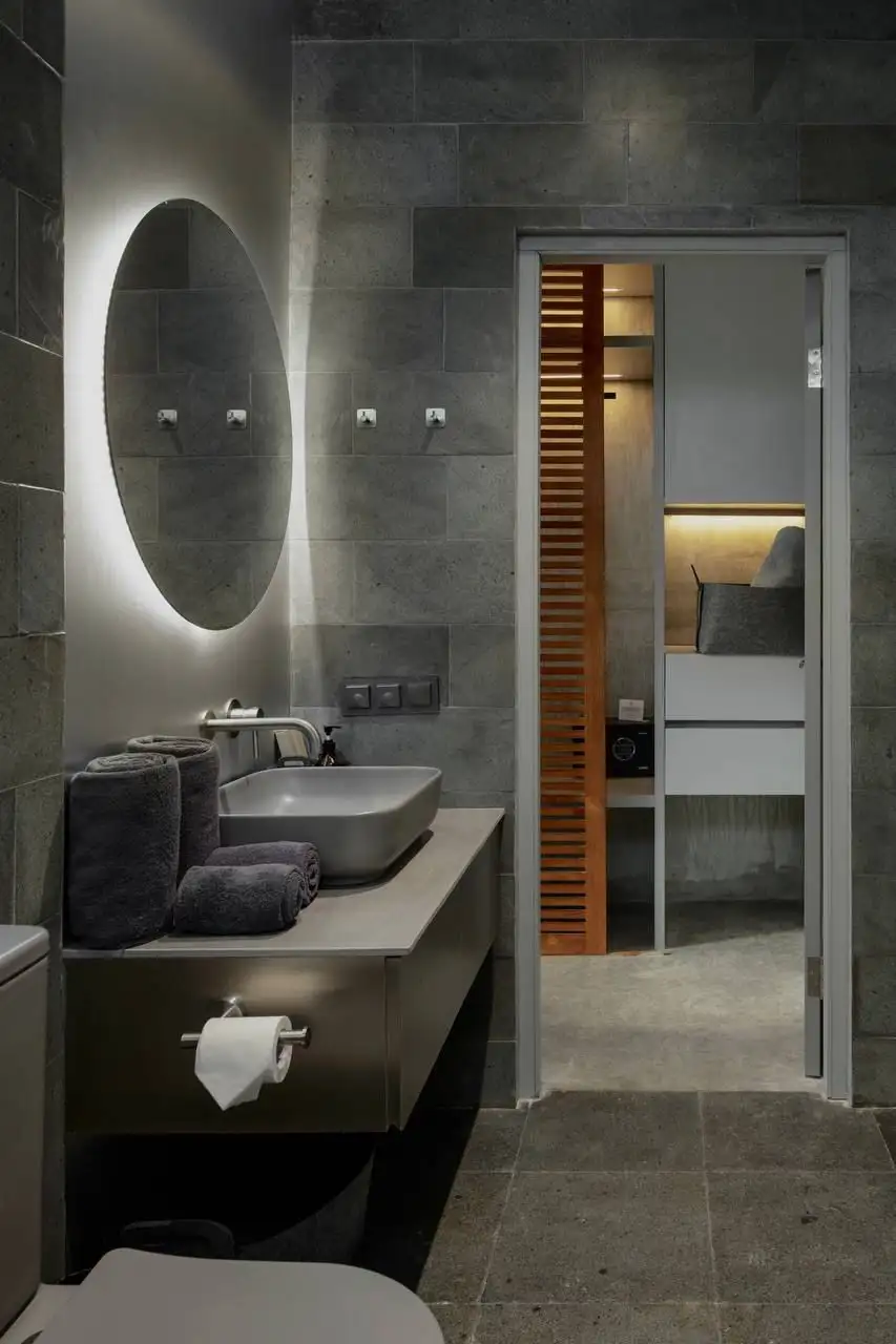 Flat 73m² in Indonesia, Canggu. Priced at 135000$ rent photo-4