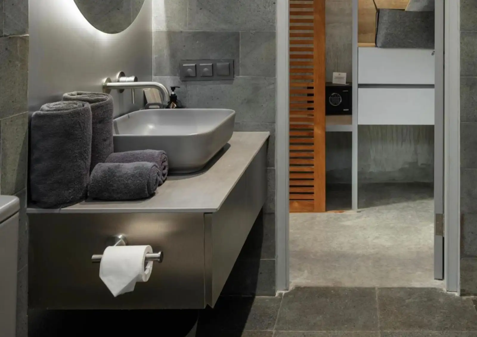 Flat 73m² in Indonesia, Canggu. Priced at 135000$ rent photo-9