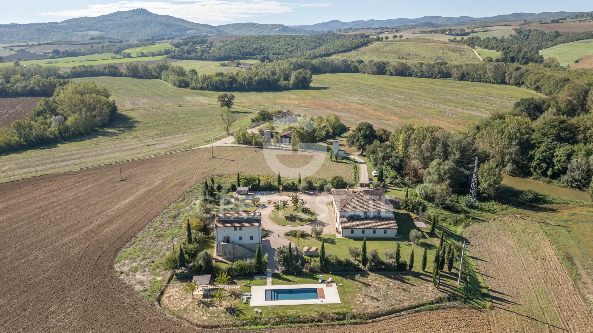 House 3310m² in Italy, Perugia. Priced at 3360000€ rent photo-6